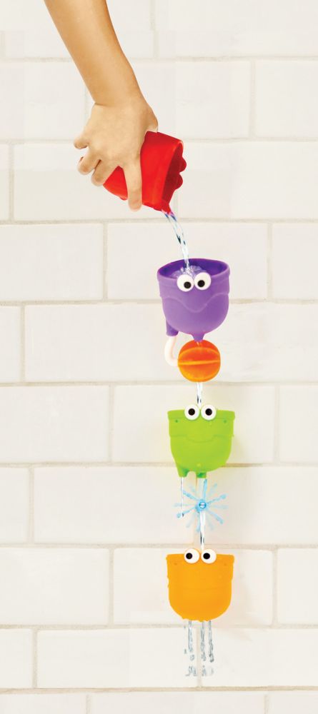 babashop.hu - Munchkin fürdőjáték - Falls™ / Tapadókorongos poharak