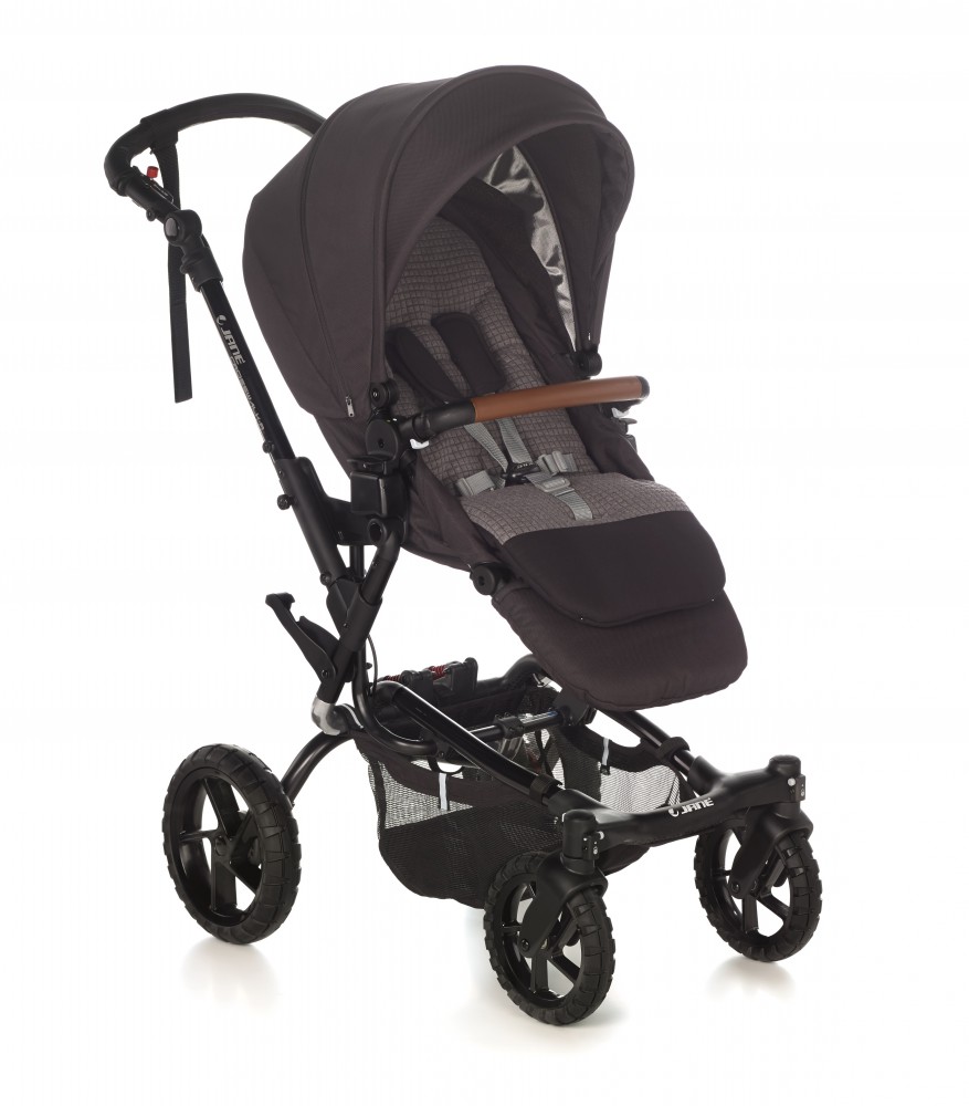 babashop.hu - Jané Crosswalk R babakocsi + Koos iSize hordozó + Micro mózes - T34 Jet Black 2018