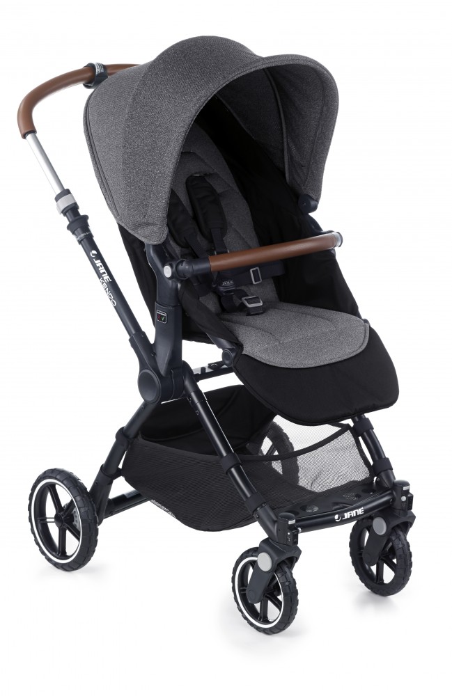 babashop.hu - Jané Kendo babakocsi + Matrix Light 2 mózessé alakítható hordozó - T34 Jet Black 2019