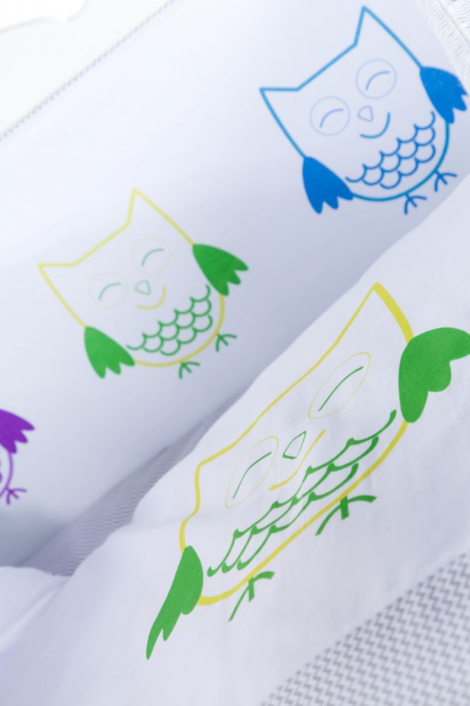 babashop.hu - Klups 3 részes ágynemű - K044 Mosolygó baglyok szürke-fehér