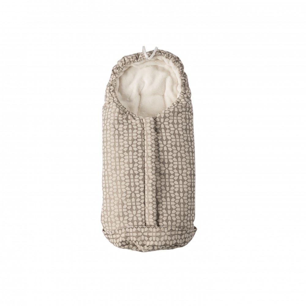 babashop.hu - Nuvita Pop bundazsák 80cm - Geometric Beige / Beige - 9215